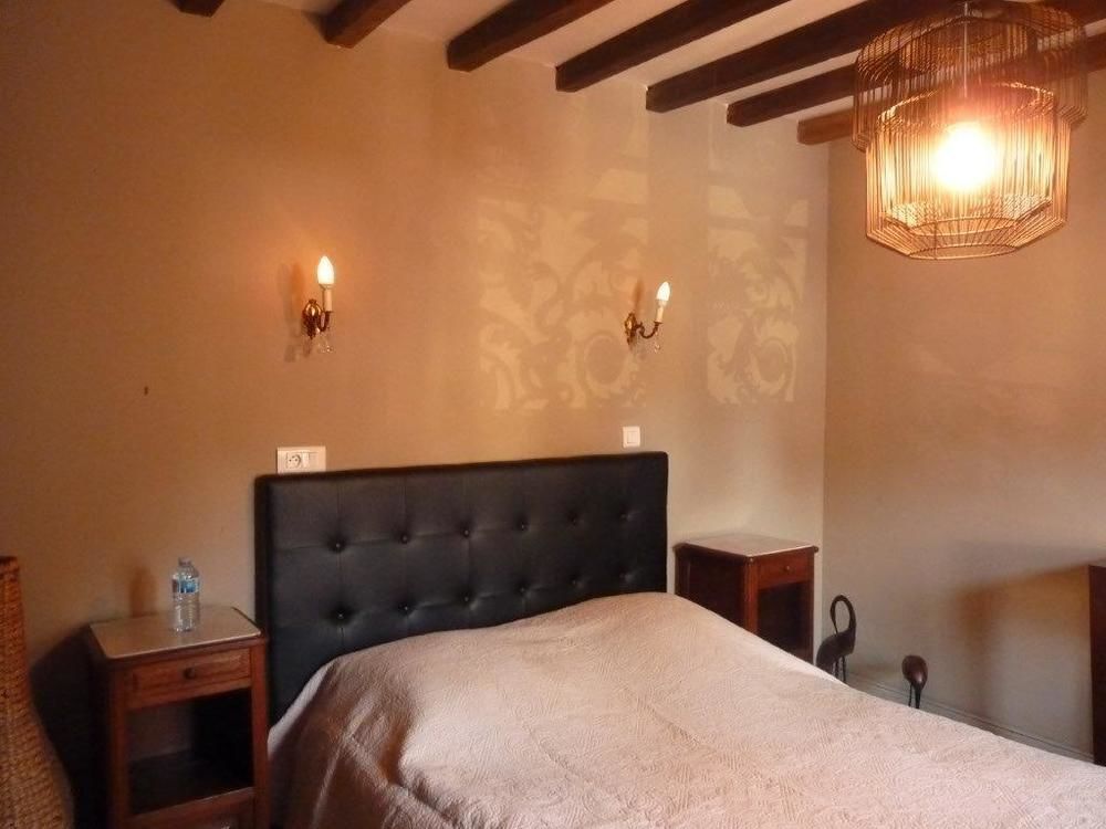 סנט-אבול Logis Hotel Domaine Du Moulin מראה חיצוני תמונה