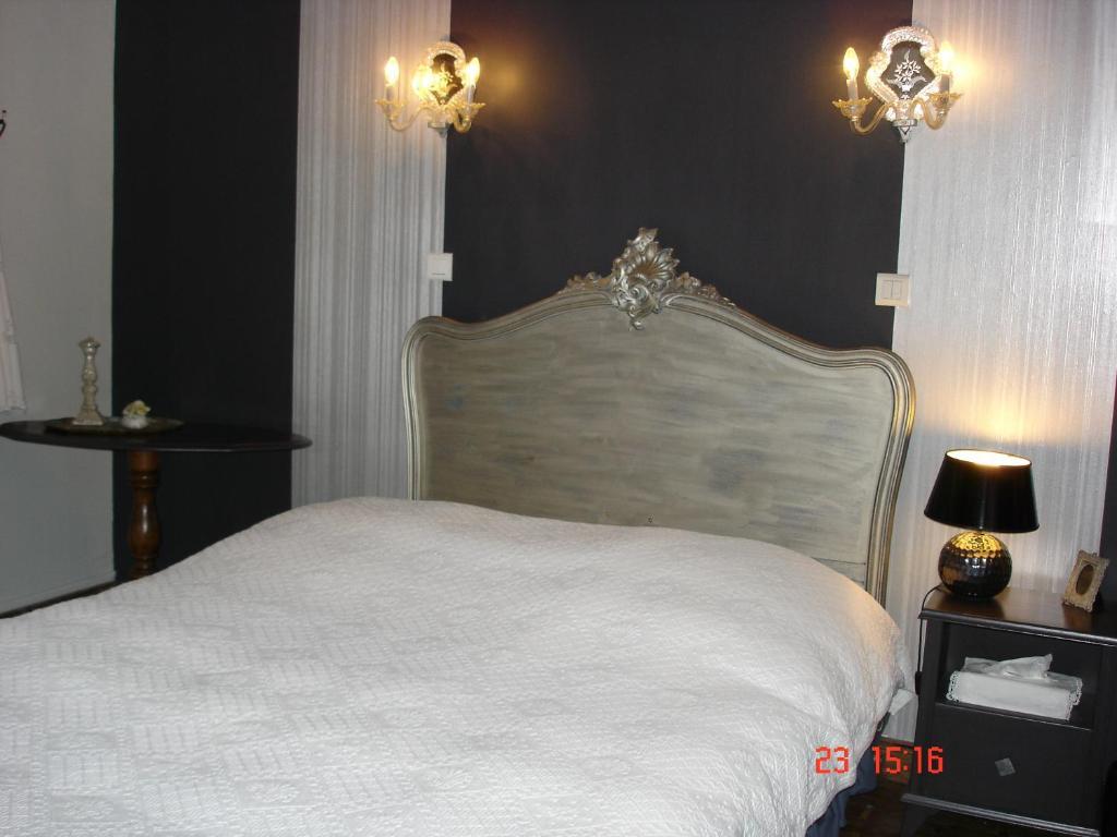 סנט-אבול Logis Hotel Domaine Du Moulin חדר תמונה